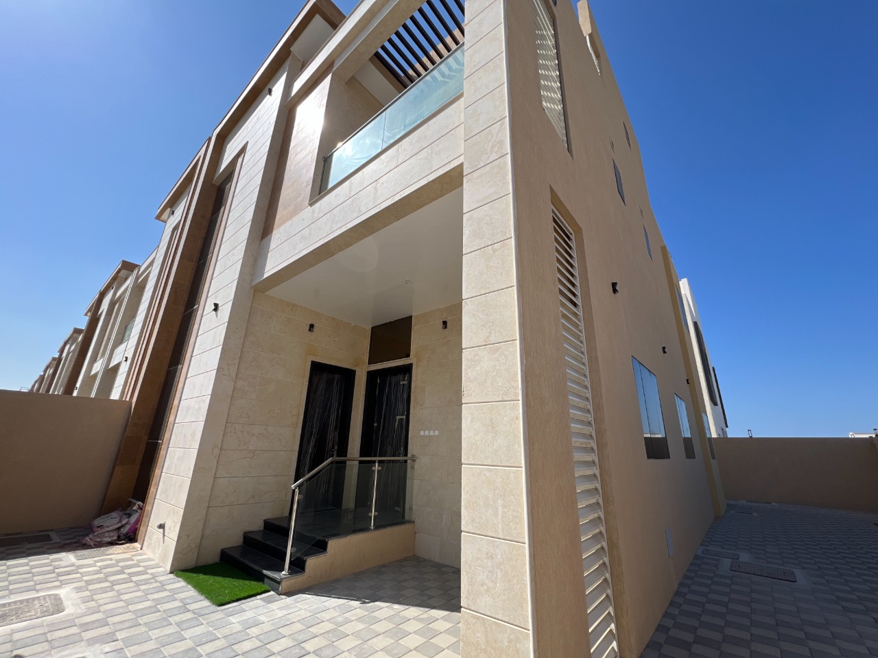 Pay 20% and receive a residential villa in Ajman in 5-year